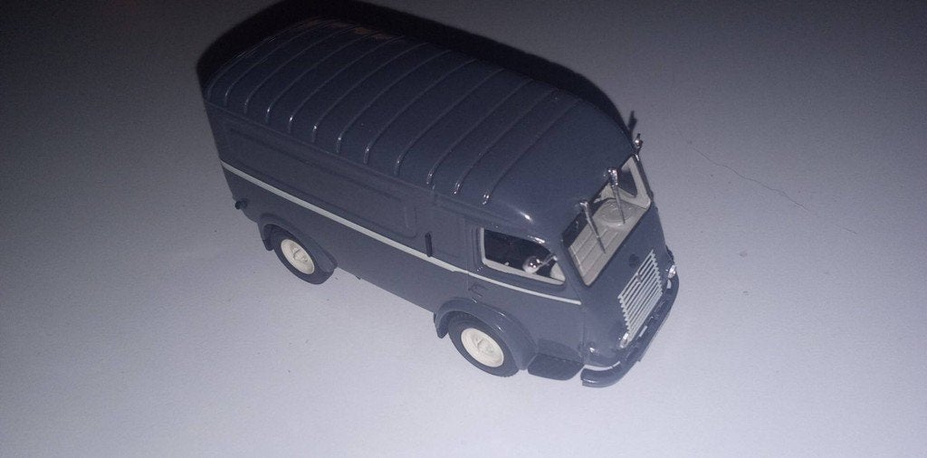 Miniature Renault 1000 kg Gris – Norev 1/43 (Très bon état), Enlèvement ou Envoi, Utilisé, Voiture, Norev