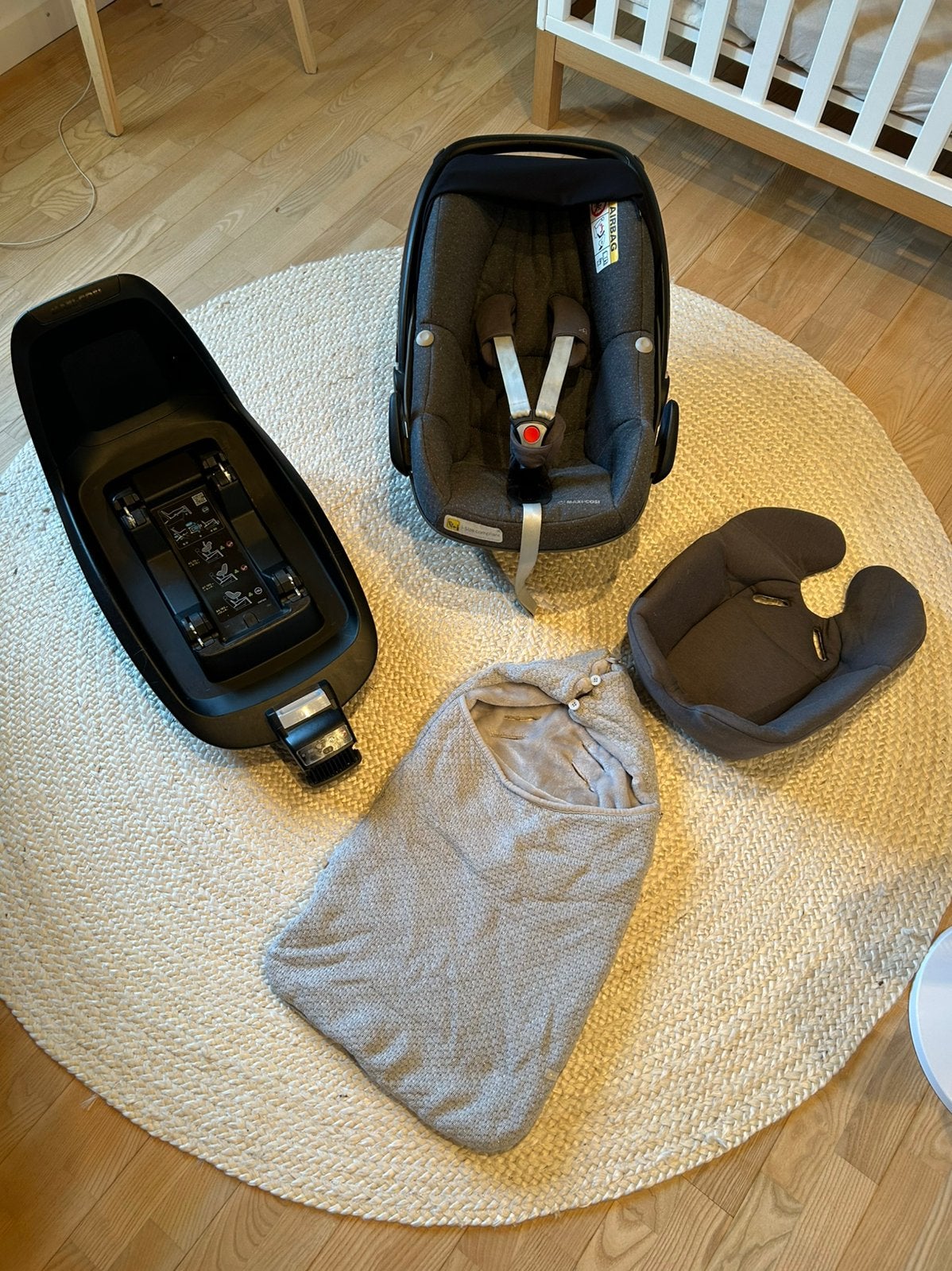 Maxicosy peeble+ avec reducteur bebe et base isofix, Kinderen en Baby's, Autostoeltjes, Ophalen, Gebruikt, Maxi-Cosi, Isofix
