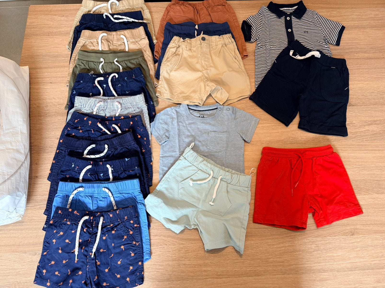 Jongens kleding pakket maat 86, Enfants & Bébés, Vêtements de bébé | Packs de vêtements pour bébés, Enlèvement, Comme neuf, Taille 86