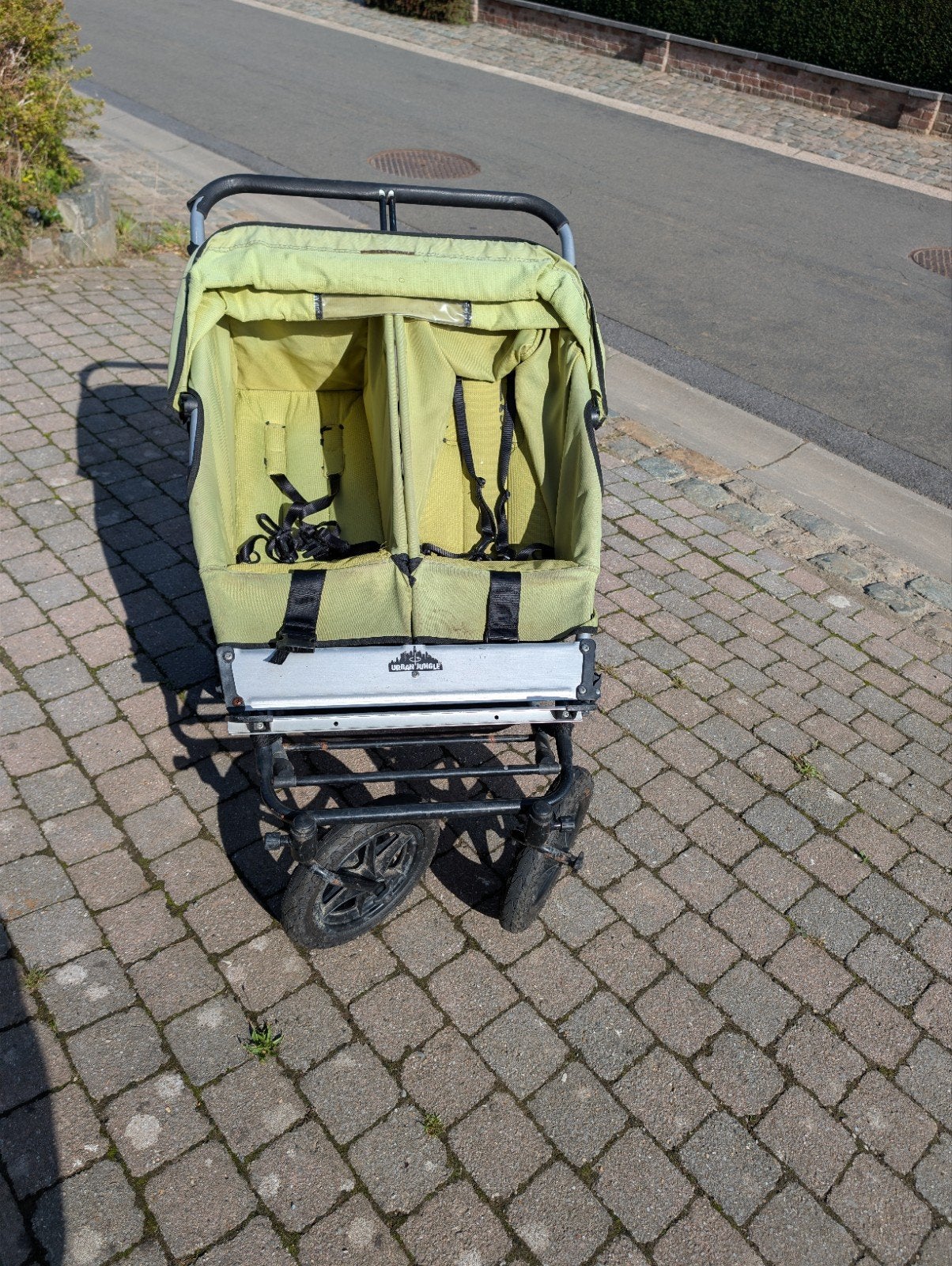 Mountain buggy dubbel, trappelzakken, wieg, regenhoes, Enfants & Bébés, Enlèvement, Utilisé, Poussette ou Buggy