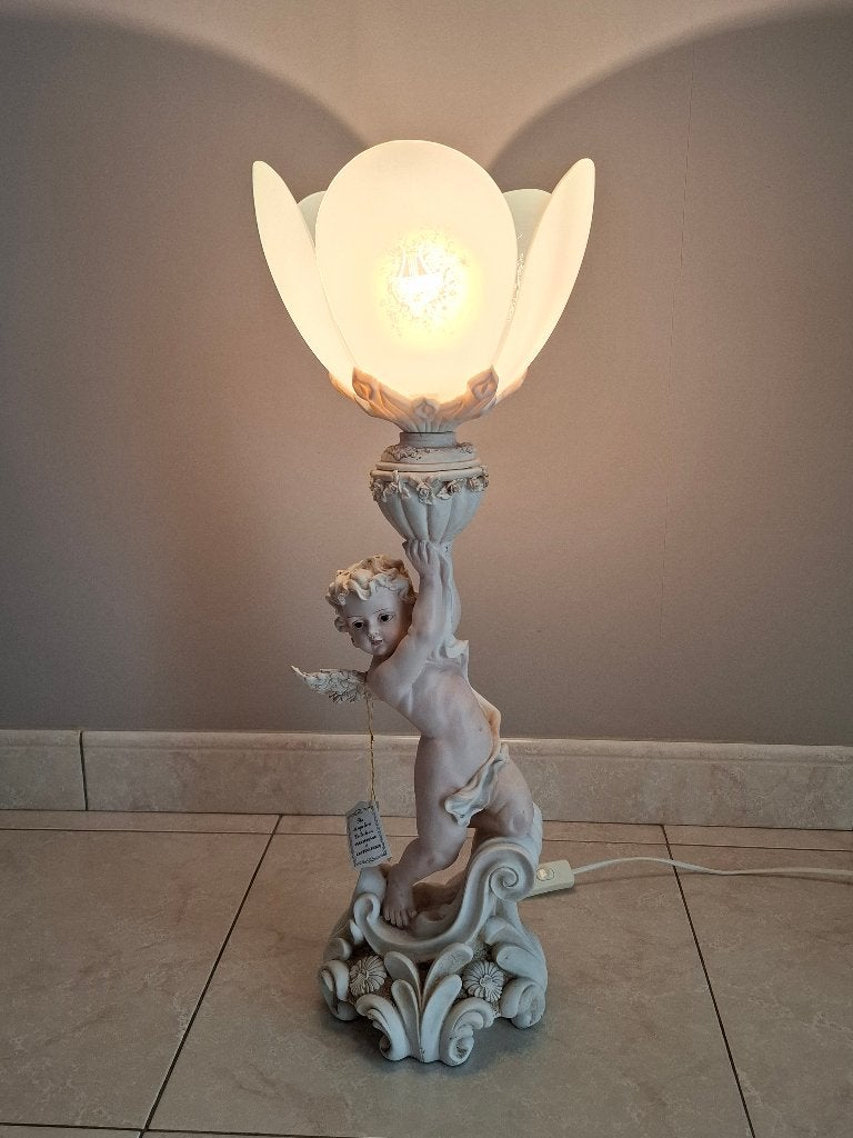 Lamp Angelica Collection, Enlèvement