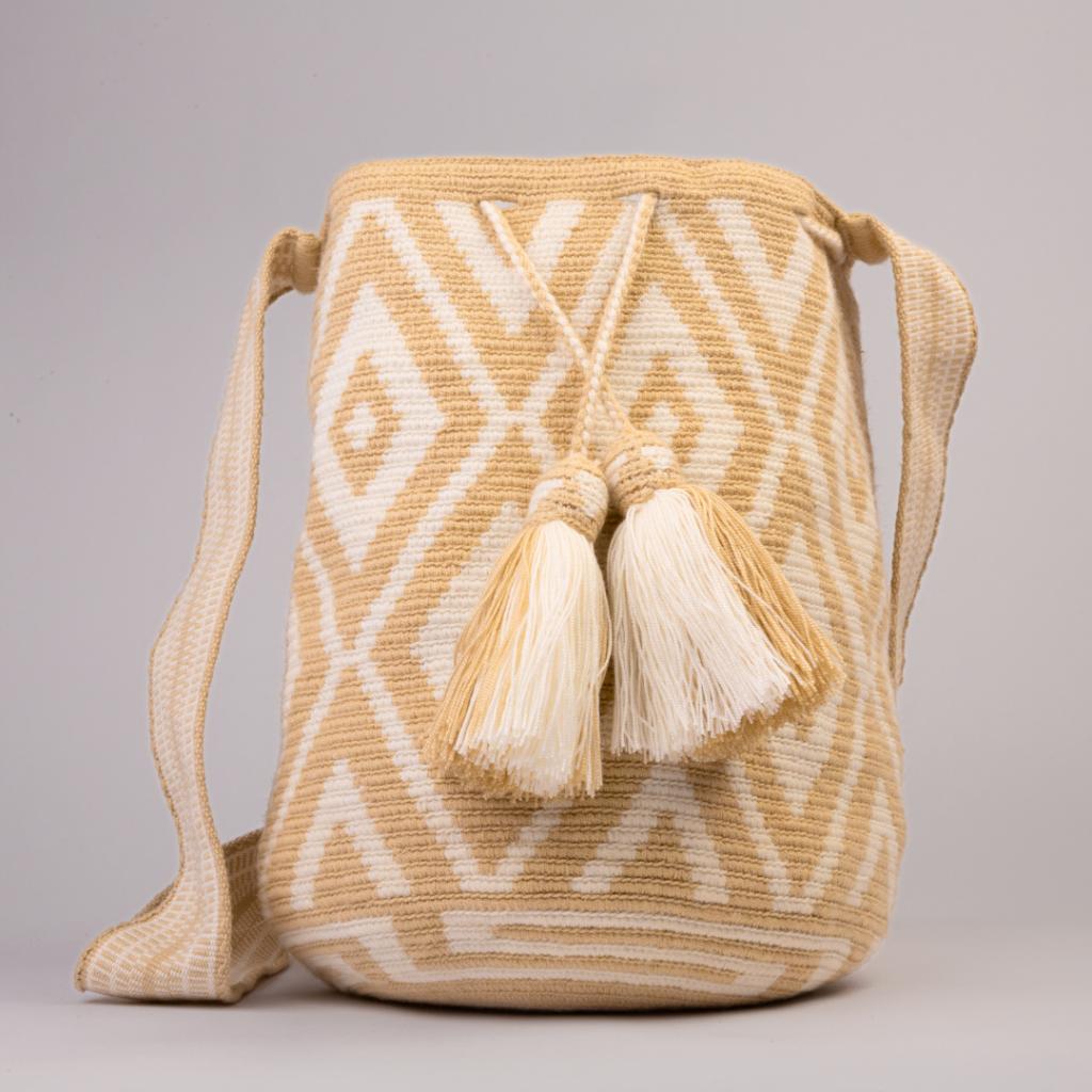 Häkeltas Boho originele Wayuu schoudertas uit Colombia, Handtassen en Accessoires, Tassen | Damestassen, Verzenden, Nieuw, Beige