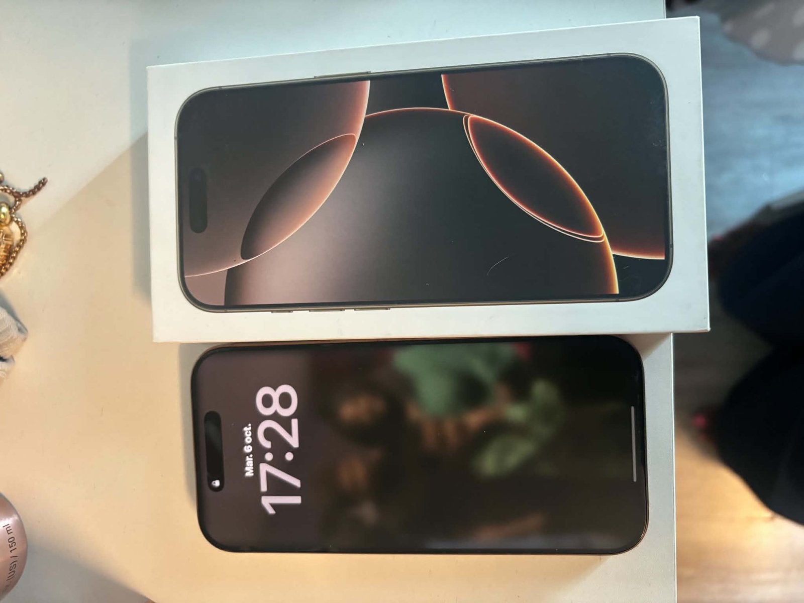 iPhone pro 16, Enlèvement, Comme neuf