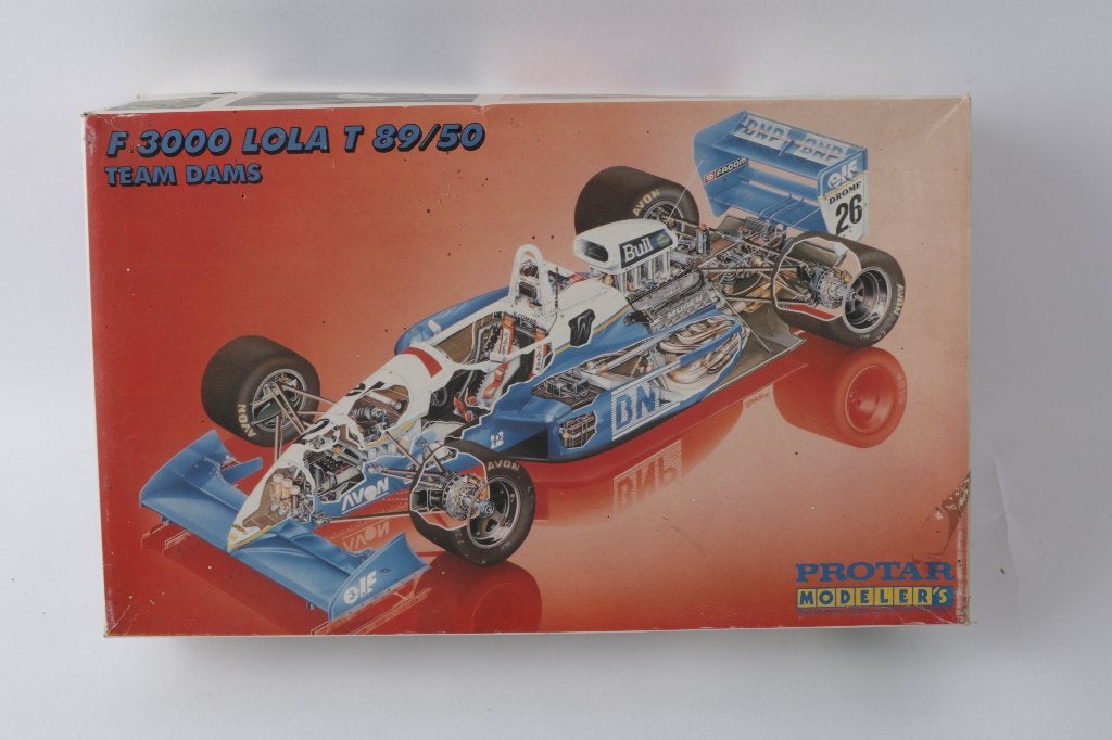 1/24 Protar Modeler's F3000 Lola T89/50 Team Dams, Hobby en Vrije tijd, Verzenden