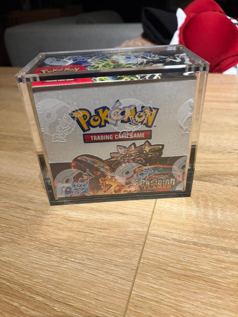 Obsidian flames booster box, Ophalen, Zo goed als nieuw, Boosterbox, Foil