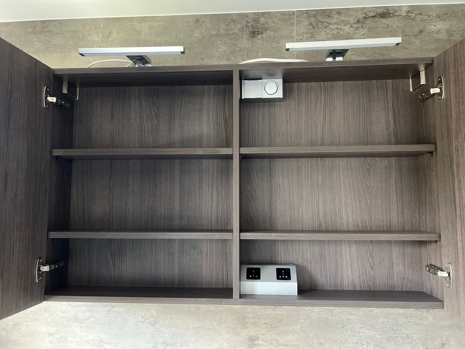 Armoire murale de salle de bain avec miroir, Enlèvement, Comme neuf