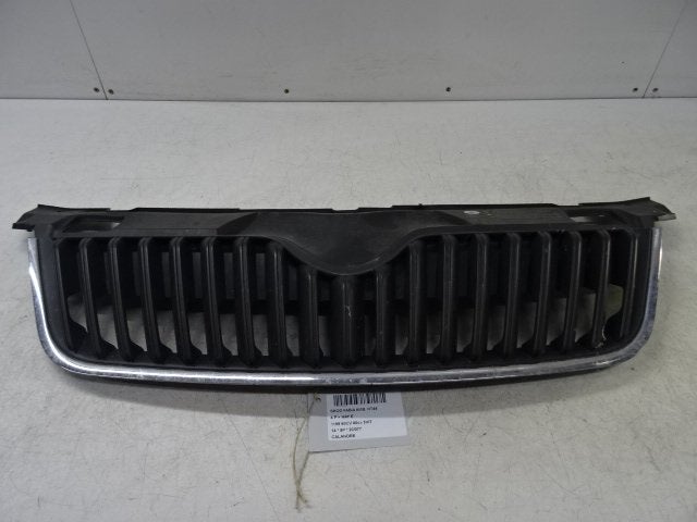 LUCHTROOSTER Skoda Fabia II (5J) (5J0853668C), Gebruikt, Mevr. I. Hauben, Skoda, Rue de l'Espoir 34 34
4030  GRIVEGNÉE, BE