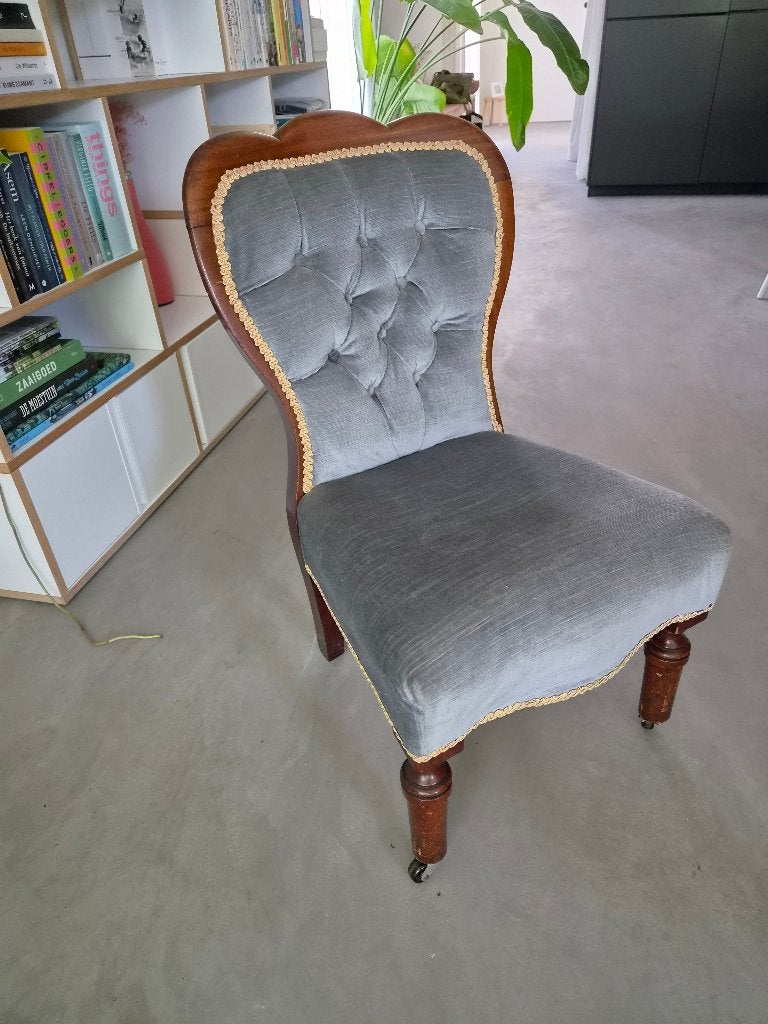 Victoriaanse nursing chair Grijs velours Prachtige staat, Ophalen