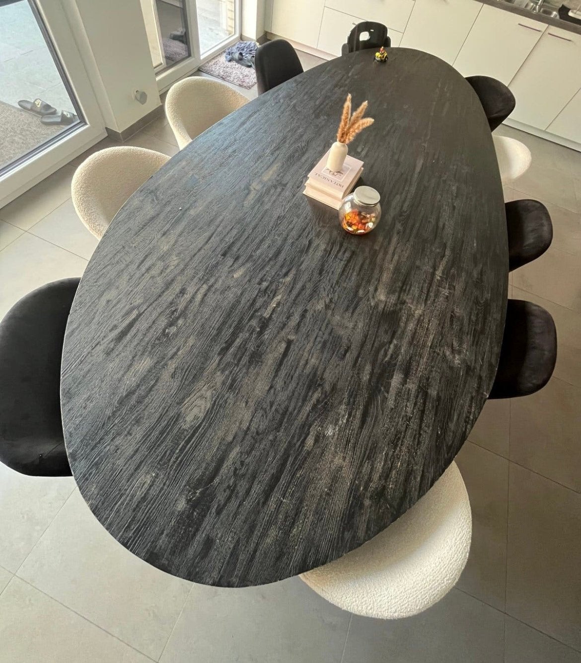 Kwantum eetkamerstoelen – bouclé & velvet | samen of apart, Maison & Meubles, Enlèvement, Comme neuf