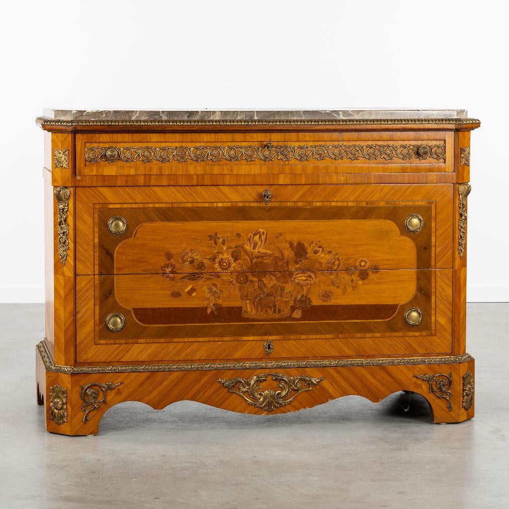 ladekast / commode Lodewijk XVI-stijl, Enlèvement