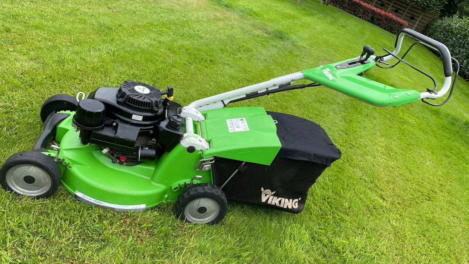 Professionele grasmaaier zelftrekker Viking, Tuin en Terras, Ophalen, Cirkelmaaier, Gebruikt, Versnellingen