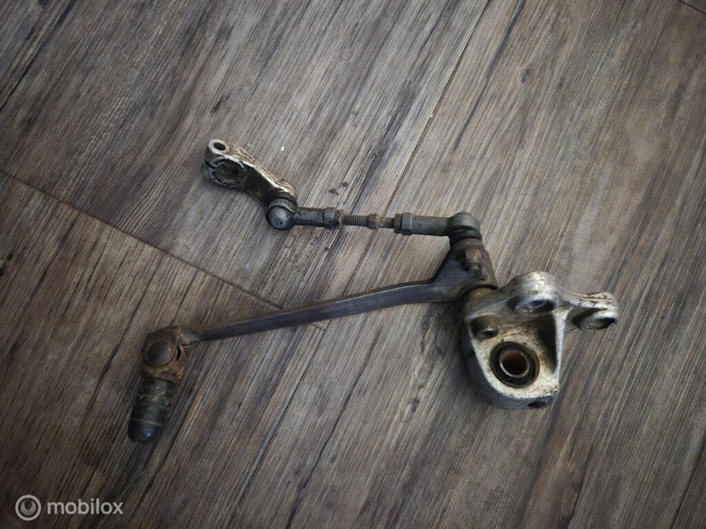Schakelpedaal bracket Cagiva elefant 350 650 750, Motoren, Gebruikt, Factorystore.service@ducati.com, Ophalen of Verzenden, Via Antonio Cavalieri Ducati, 74/5, 74/6, 40132 Bologna BO