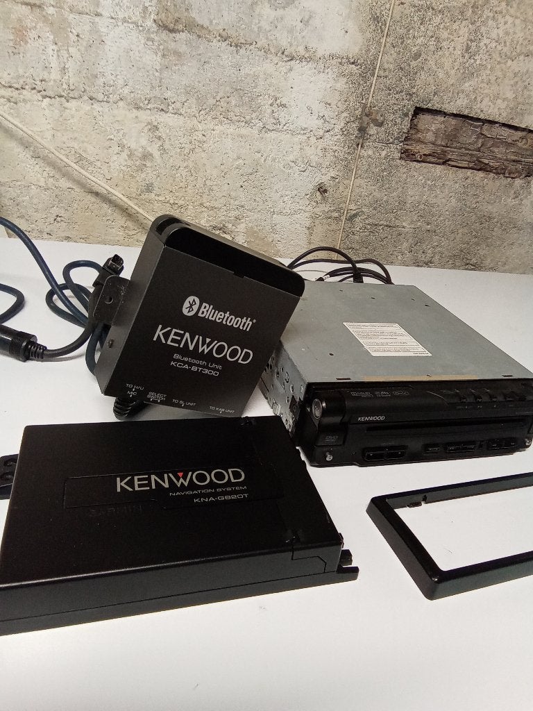Kenwood KVT-526DVD autoradioset, KCA-BT300, KNA-G620T, Ophalen, Gebruikt