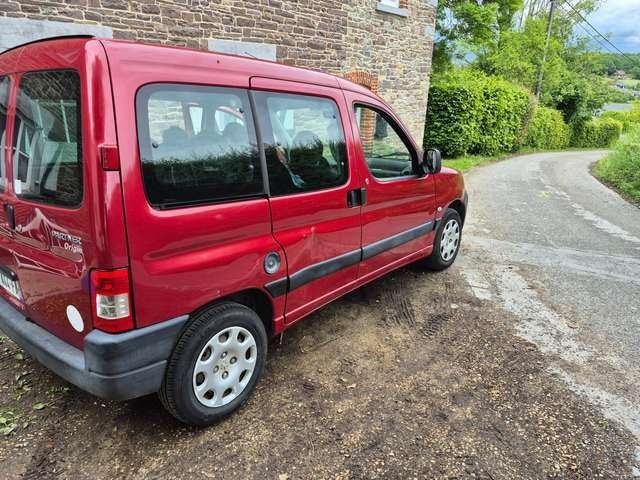 Peugeot partner à vendre, Rouge, 4 portes, Boîte manuelle, Noir