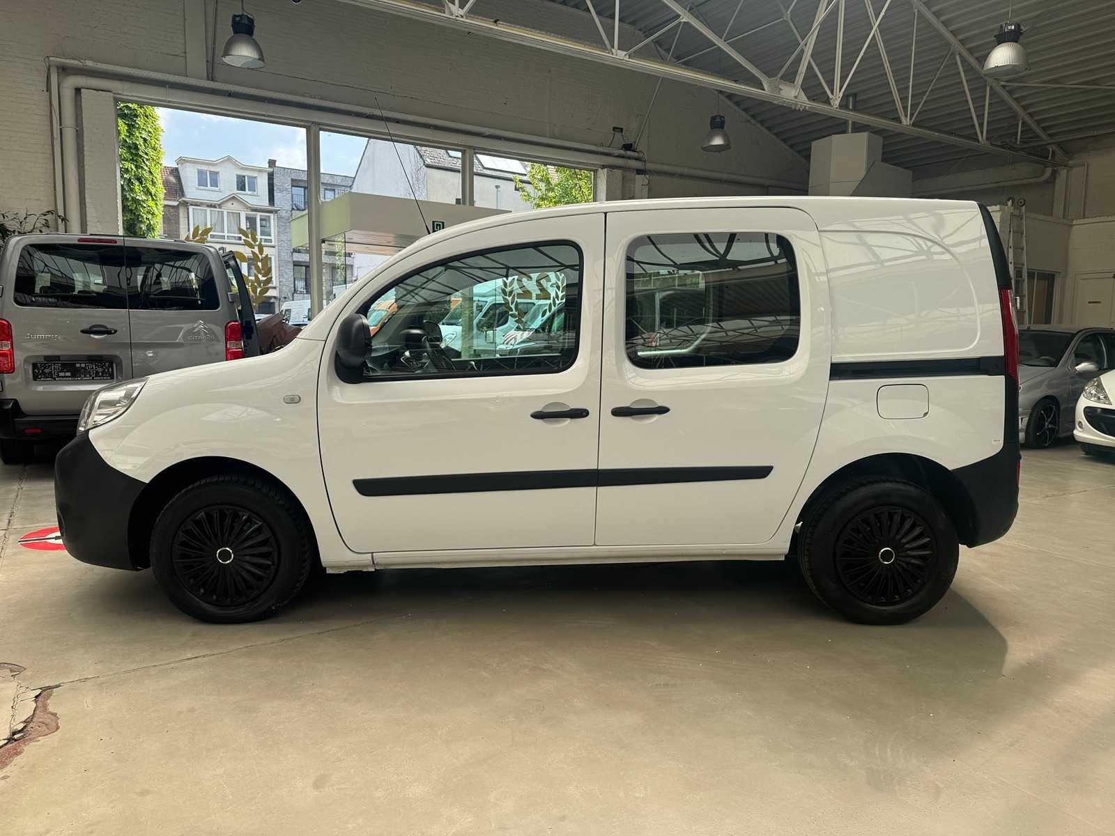 Renault Kangoo 2014 - Pratique et économique, Autos, Achat, Entreprise, Occasion, Essence