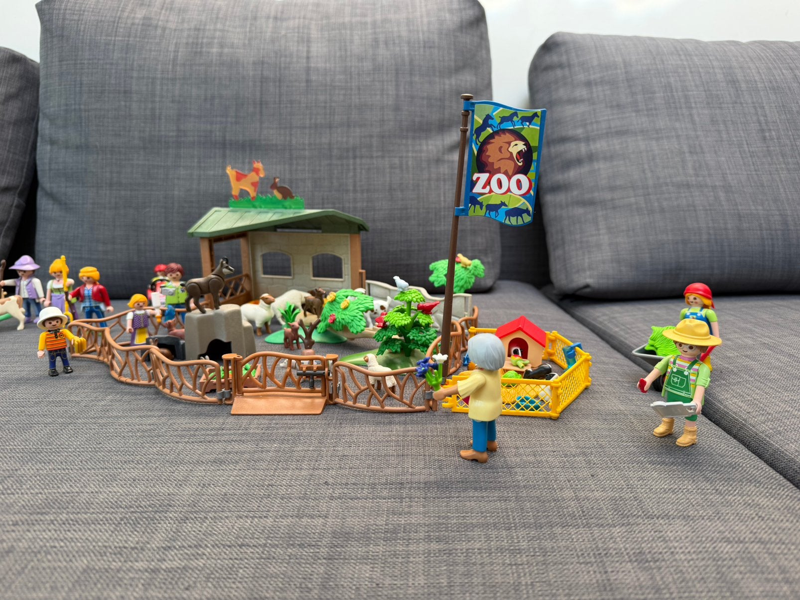 Playmobil 6635 Kinderboerderij set + extra's, Kinderen en Baby's, Ophalen, Zo goed als nieuw, Figuren