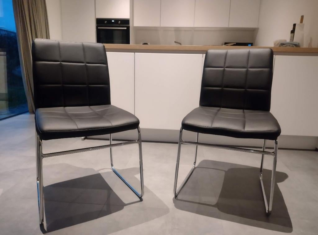 4 eetkamerstoelen HAMMEL, Ophalen