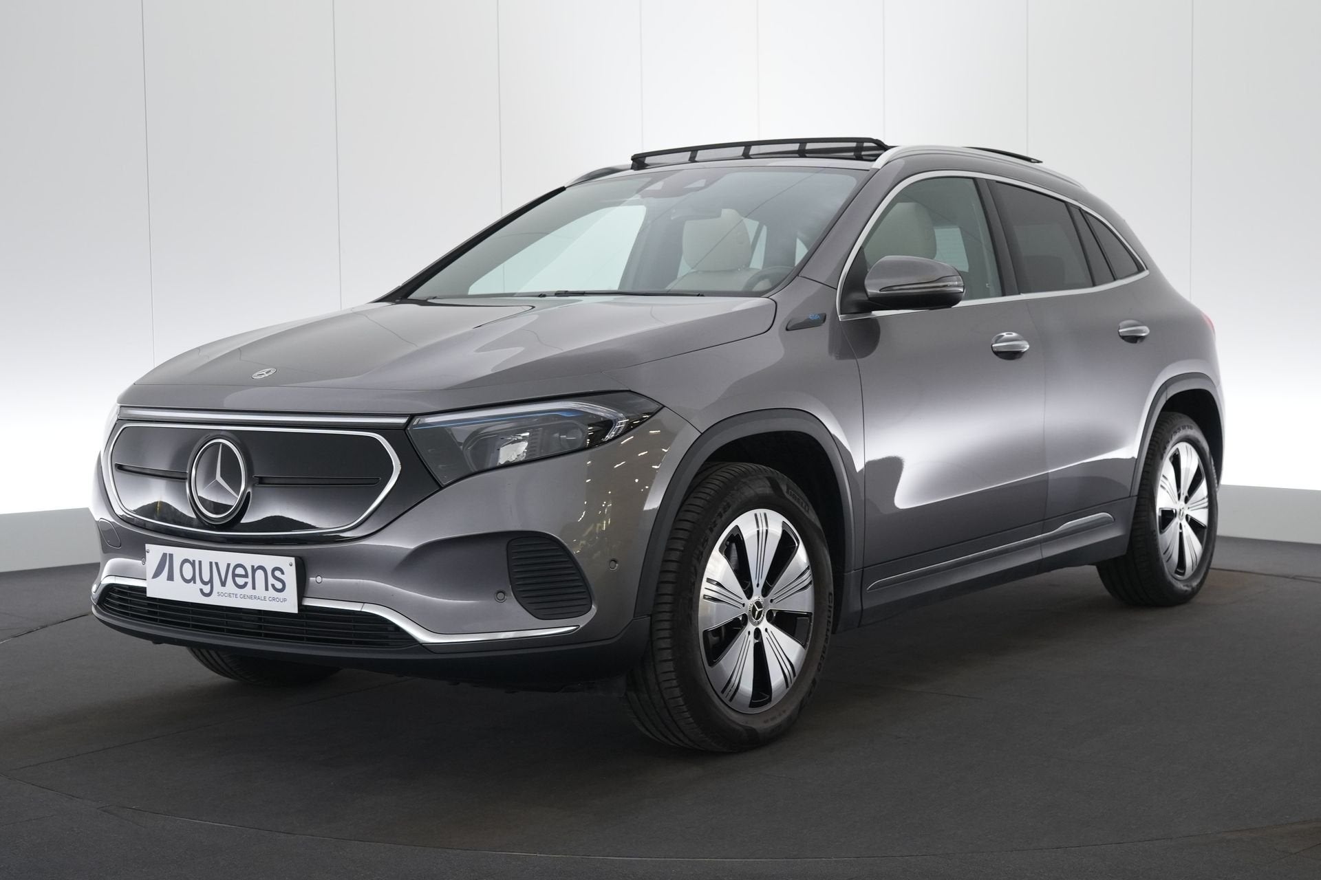 (2CFU085) MERCEDES-BENZ EQA, Auto's, Mercedes-Benz, Automaat, 215 kW, Electronic Stability Program (ESP), 5 zetels