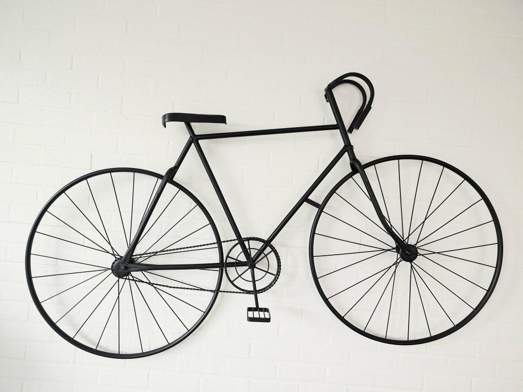 Metalen koersfiets muurdecoratie, Industriel, Objet de décoration, Comme neuf, Enlèvement