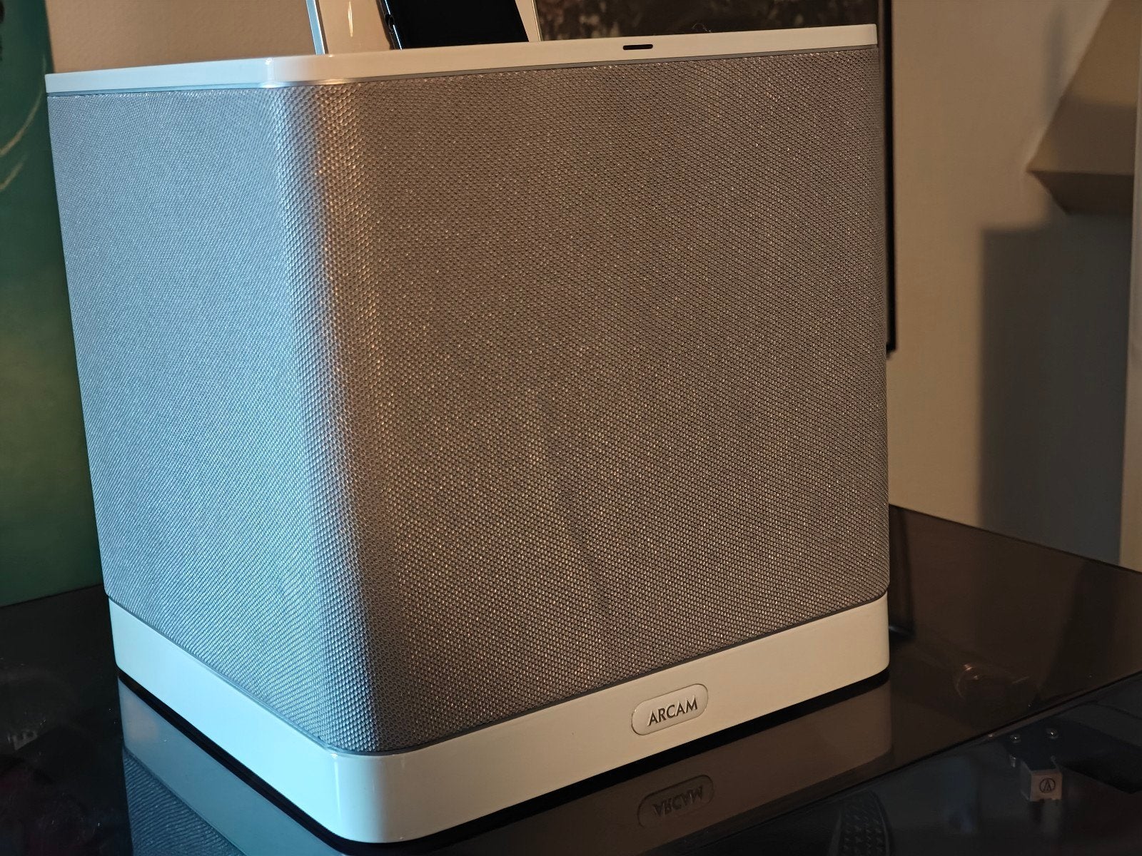 Arcam Cube, TV, Hi-fi & Vidéo, Enceintes, Télécommande, Enlèvement