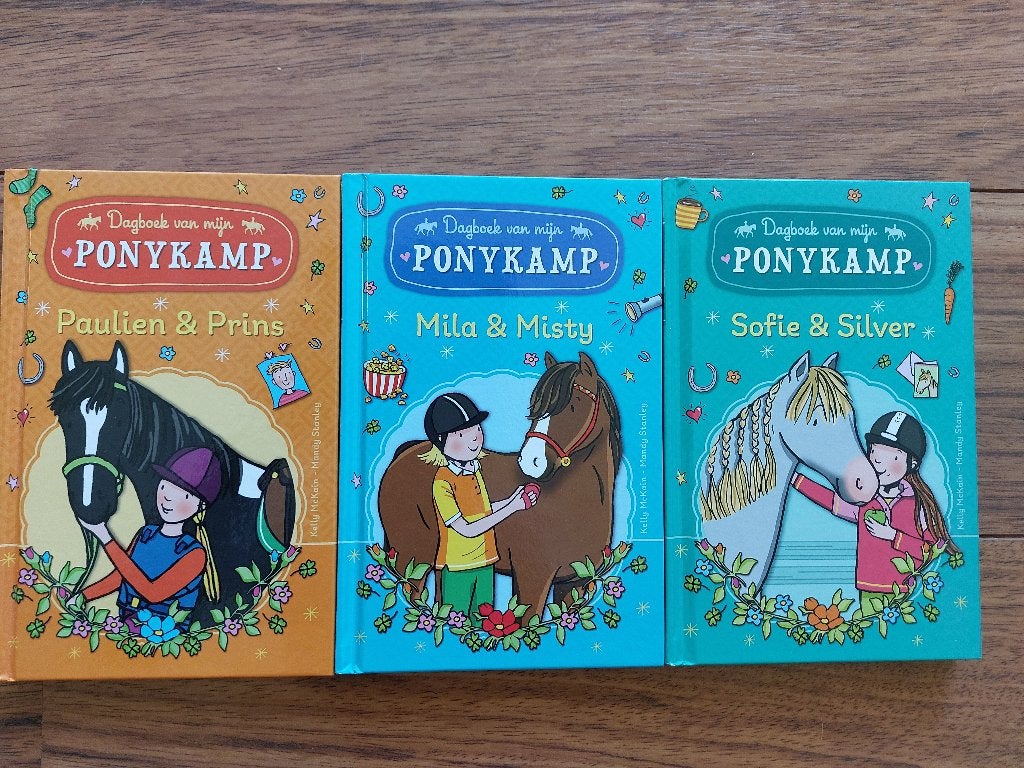 Dagboek van mijn ponykamp - 3 boeken voor ponygekke meisjes, Ophalen, Zo goed als nieuw, Kelly McKain