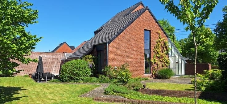 Karaktervolle woning met mogelijkheden voor bijberoep, 200 m², Westerlo, Province d'Anvers, 500 à 1000 m²