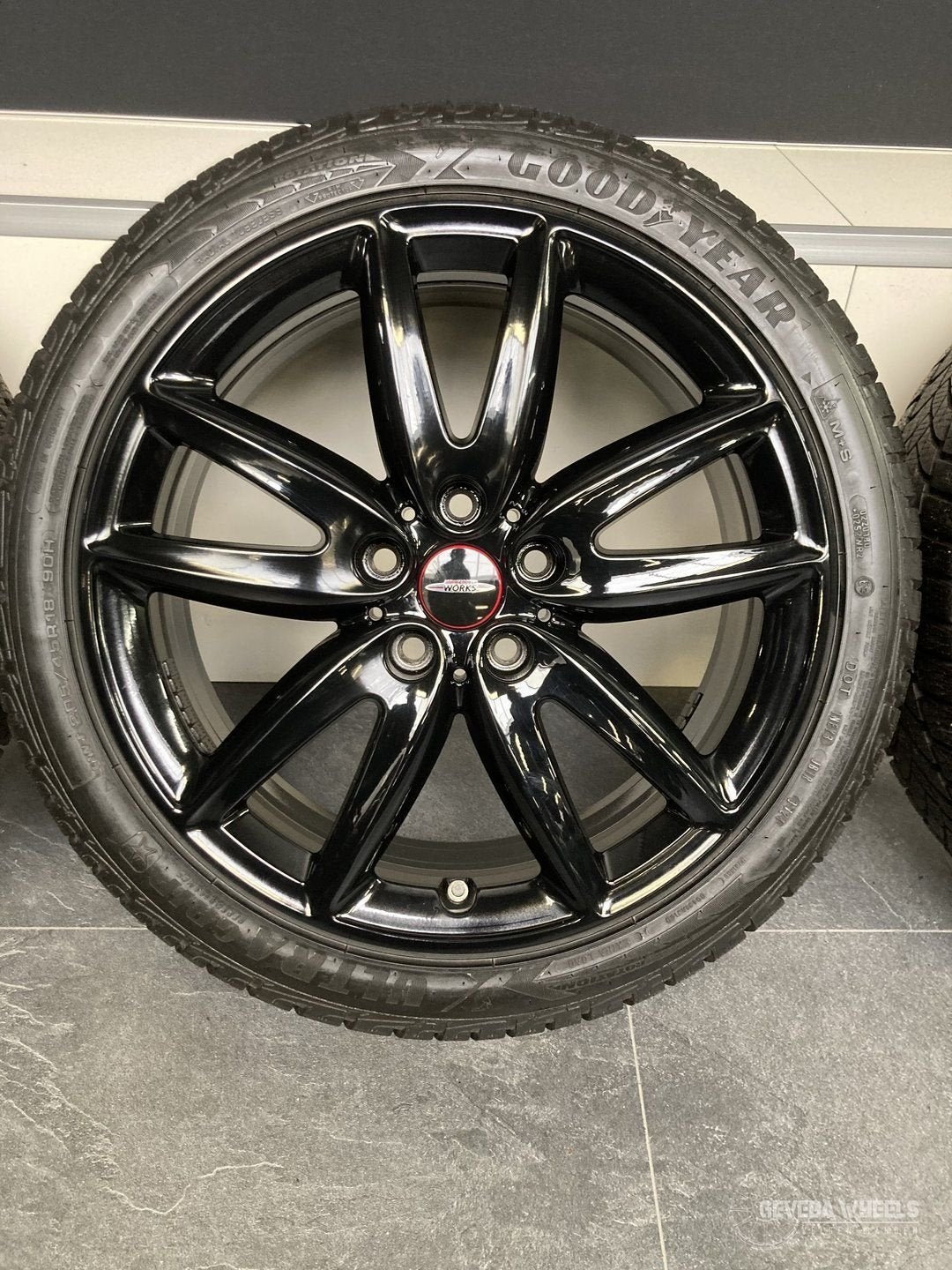 18” originele Mini Clubman F54 JCW velgen + winterbanden, Autos : Pièces & Accessoires, Pneus et Jantes, Pneus hiver, Véhicule de tourisme