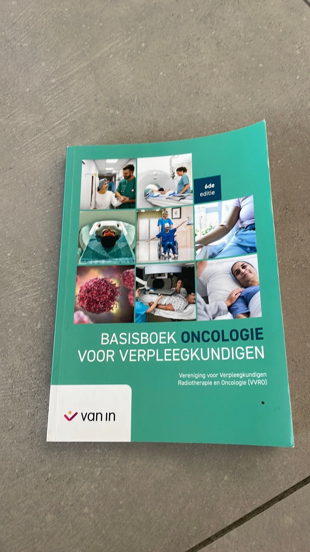Basisboek oncologie voor verpleegkundigen 2025, Boeken, Ophalen, Nederlands