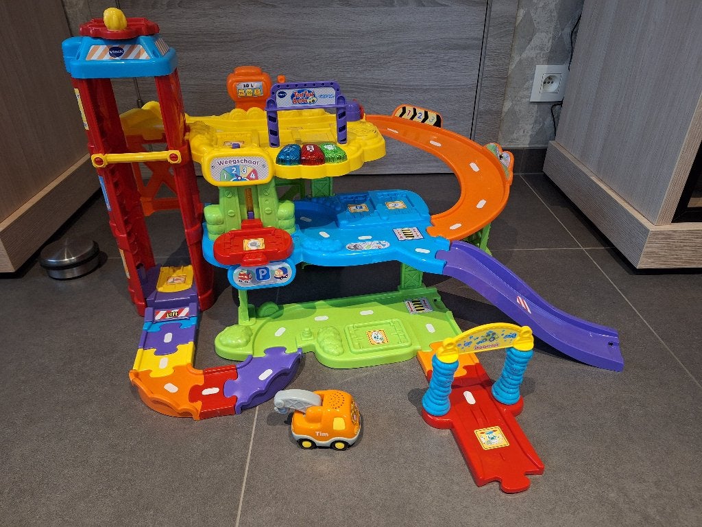Toet toet auto's Vtech - uitgebreide set, Kinderen en Baby's, Ophalen, Gebruikt