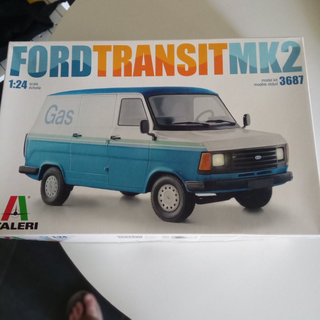 KIT ITALERI FORD TRANSIT MK2 1/24 -GAS-, Envoi, Italeri