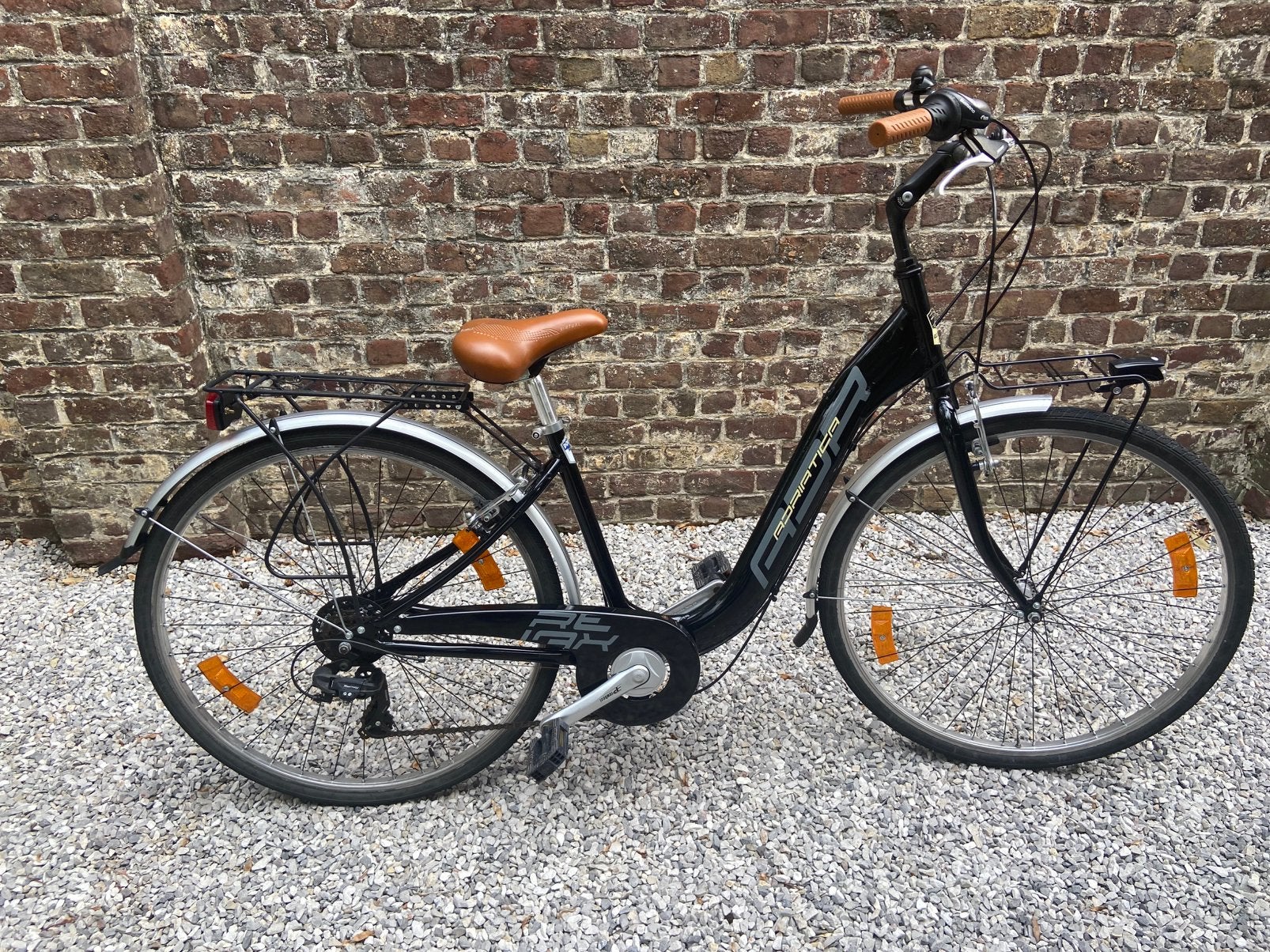 Meisjes/dames fiets adriatica retro zwart kader 43 28 inch, Ophalen, Zo goed als nieuw, Versnellingen