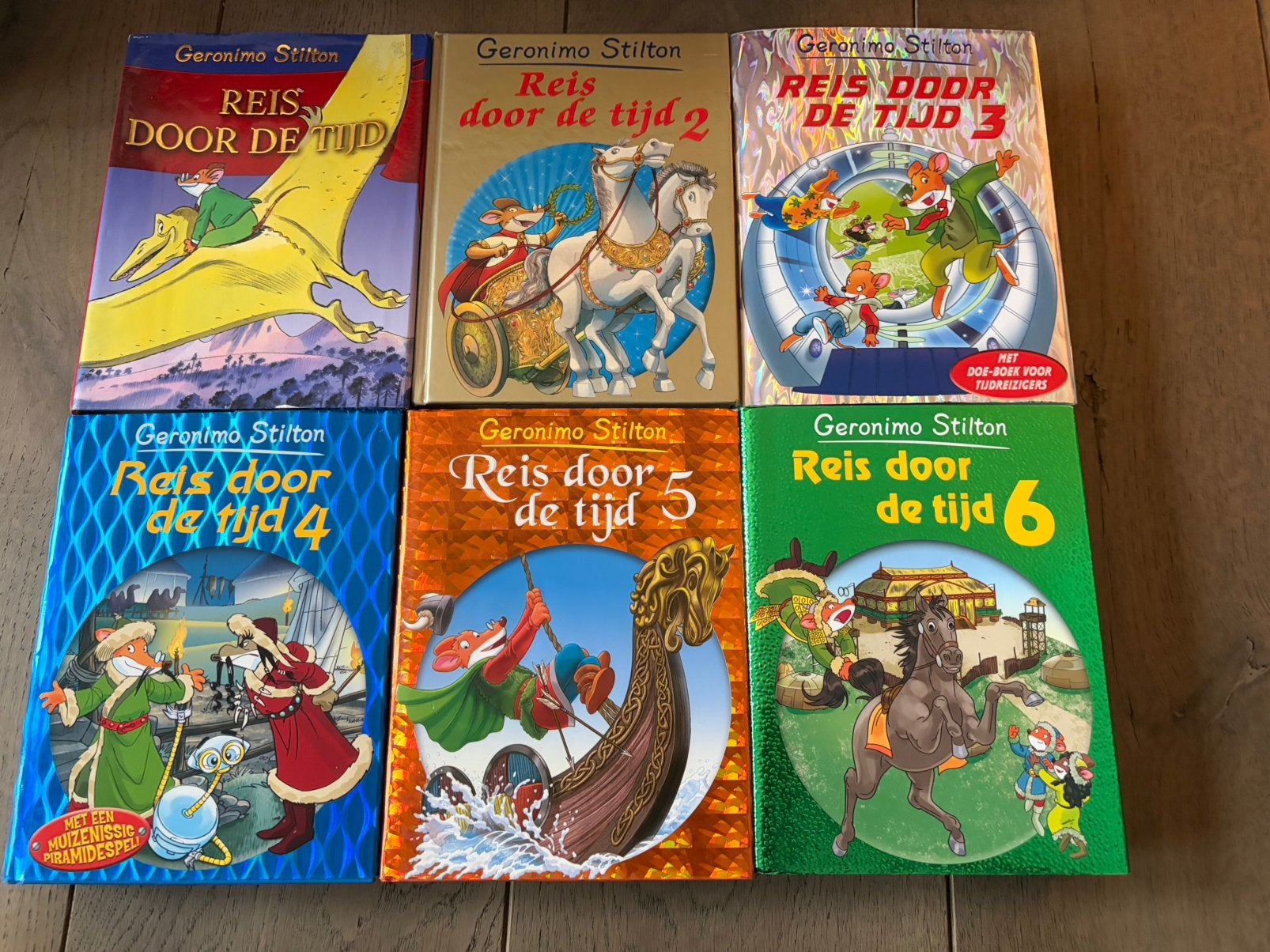 Geronimo Stilton - Reis door de tijd - 6 stuks, Boeken, Ophalen of Verzenden, Zo goed als nieuw, Fictie algemeen