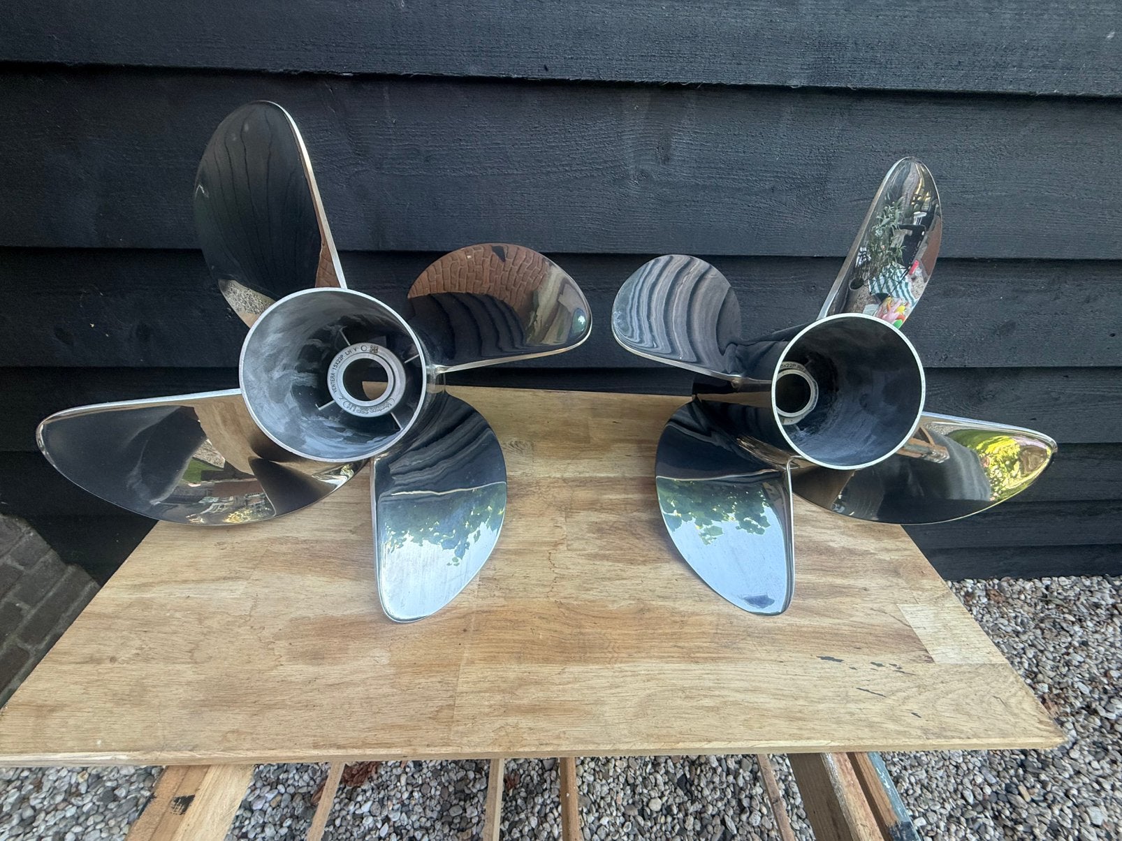 Mercury racing Ventera 22P set links en rechts, Ophalen of Verzenden, Nieuw