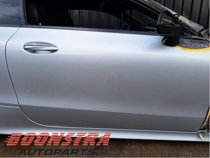 Portier 2Deurs rechts van een Mercedes E-Klasse (775), Gebruikt, -, Deur, Ophalen of Verzenden