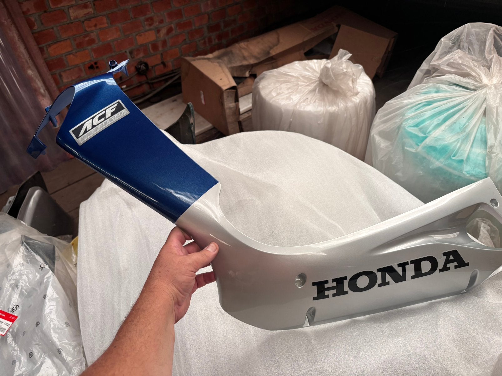 Honda SZX X8R 1999-.., linkse zijkap, Enlèvement ou Envoi, Neuf