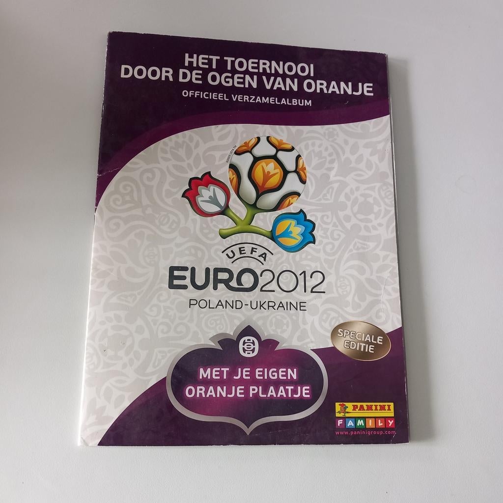 Panini album Euro 2012 met 150 stickers, Ophalen of Verzenden