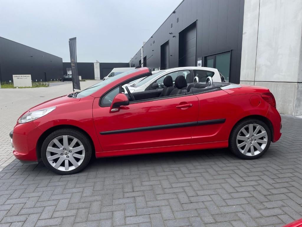 Peugeot 207 1.6I Filou cabriolet, IIe siècle. Inspection, Autos, Rouge, Achat, Entreprise, Cabriolet
