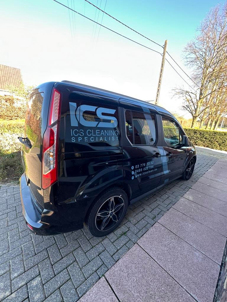 Nette Ford Tourneo Connect – Ideaal voor gezin of werk, Autos, Ford, Euro 5, Achat, Boîte manuelle, Noir