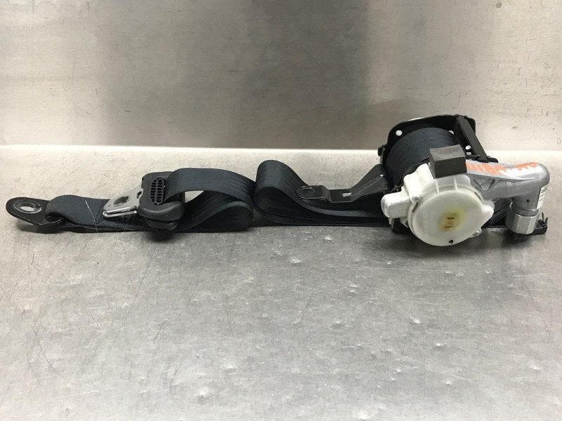 CEINTURE DE SECURITE AVANT DROIT (|8492068K0R|S89182TR|04363, Postoffice@zf.com, Löwentaler Straße 20
88046  Friedrichshafen, DE