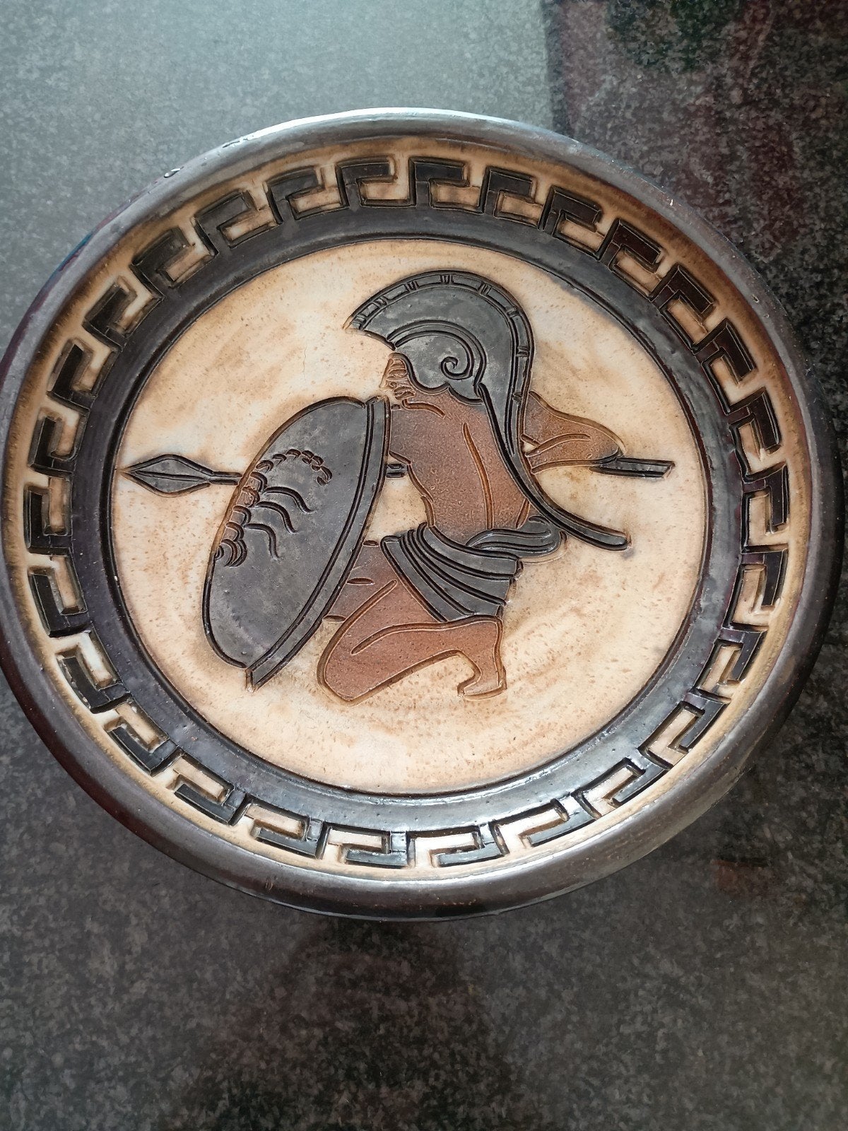 Grès Guérin assiette 33 cm, Enlèvement ou Envoi