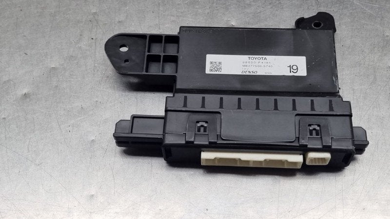 COMPUTER DIVERSEN Toyota C-HR (X1,X5) (|88650F4181|), Gebruikt, Toyota