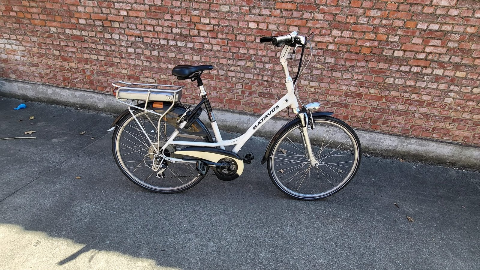 Elektrische fiets batavus, Fietsen en Brommers, Ophalen, Zo goed als nieuw, Batavus