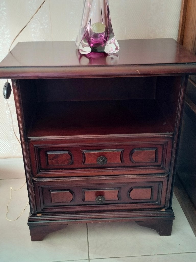 petite commode - table de chevet en acajou, Enlèvement, Bois, Moins de 45 cm, 55 à 70 cm