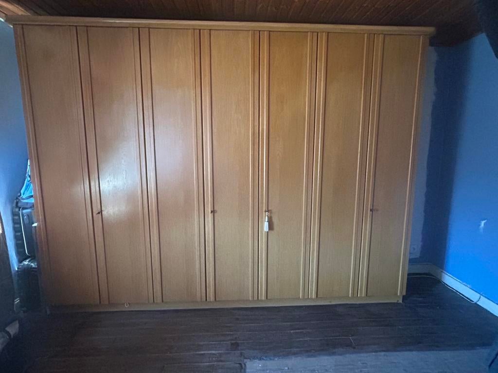Garde robe, Enlèvement, Utilisé