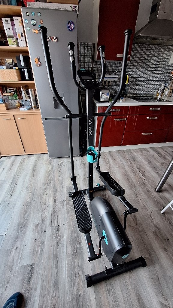 Velo elliptique, Enlèvement, Utilisé, Bras, Vélo elliptique