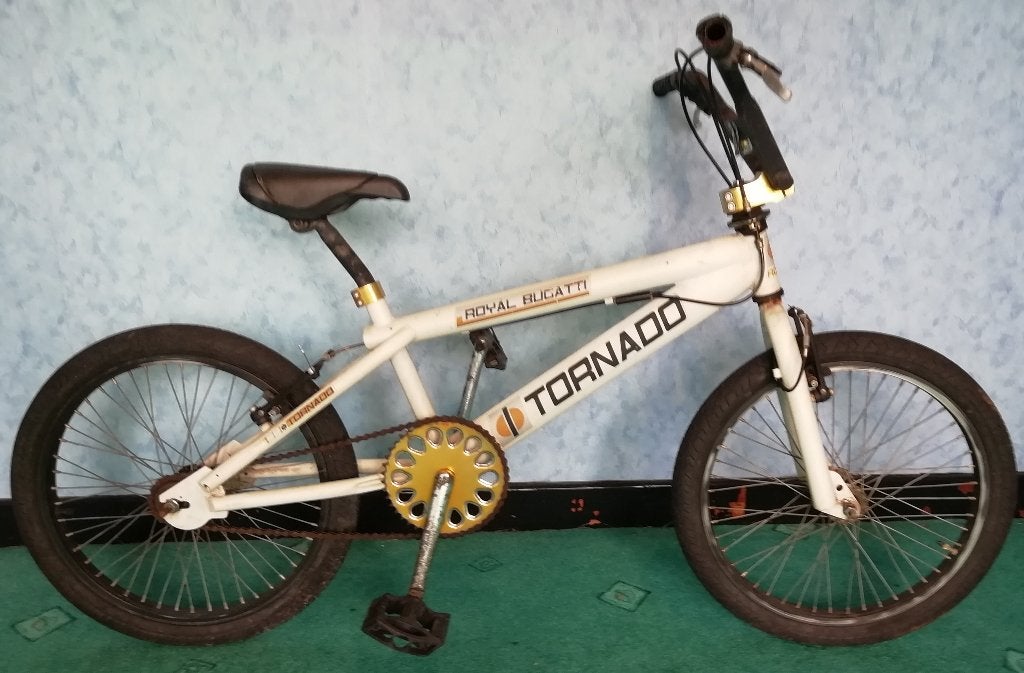 Royal Bugatti Tornado BMX / crossfiets wit 20 INCH, Fietsen en Brommers, Gebruikt, Handrem, 20 inch, Ophalen