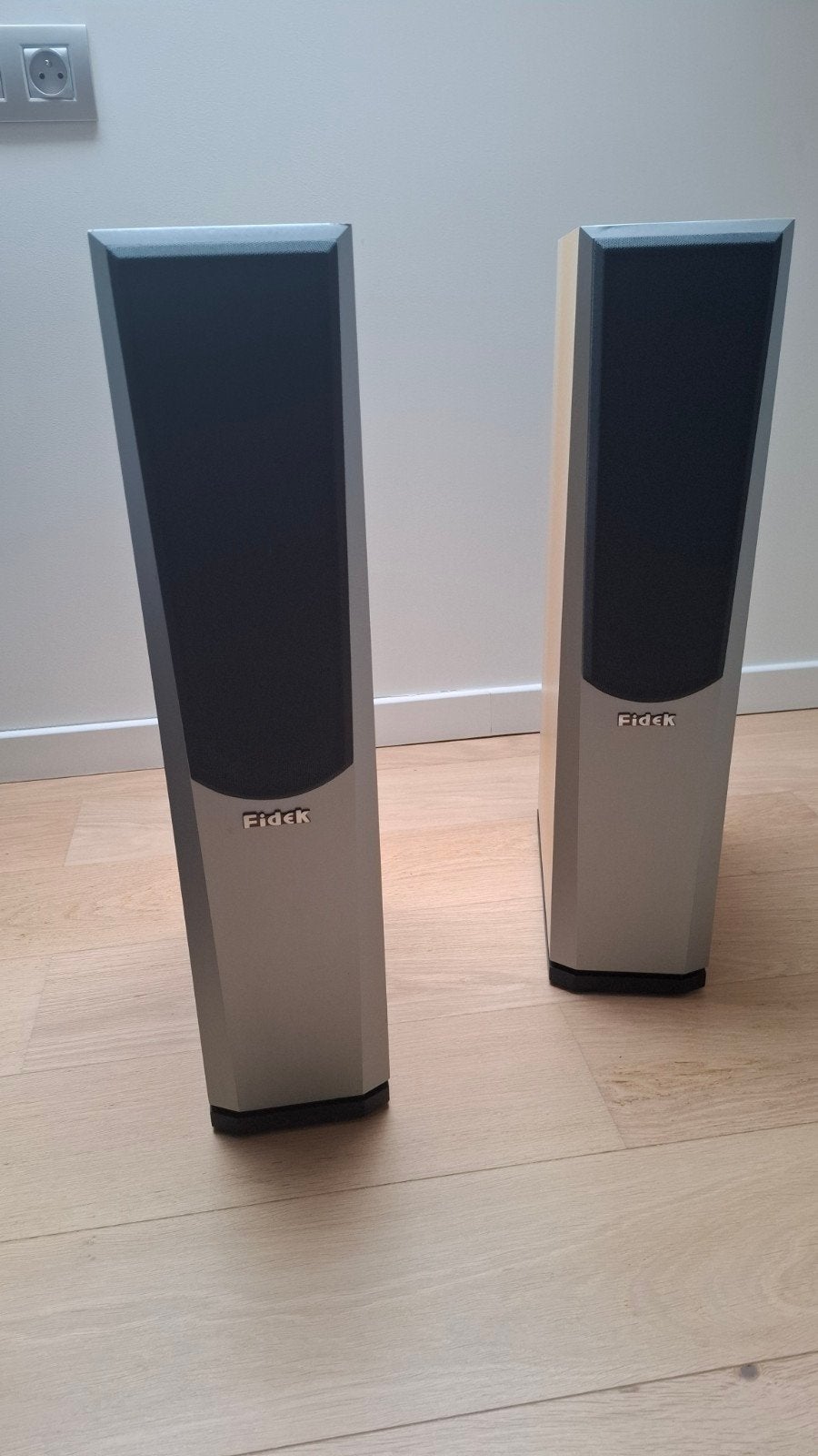 Boxen merk FIDEK perfecte staat ,doe een bod !!!, Audio, Tv en Foto, Ophalen