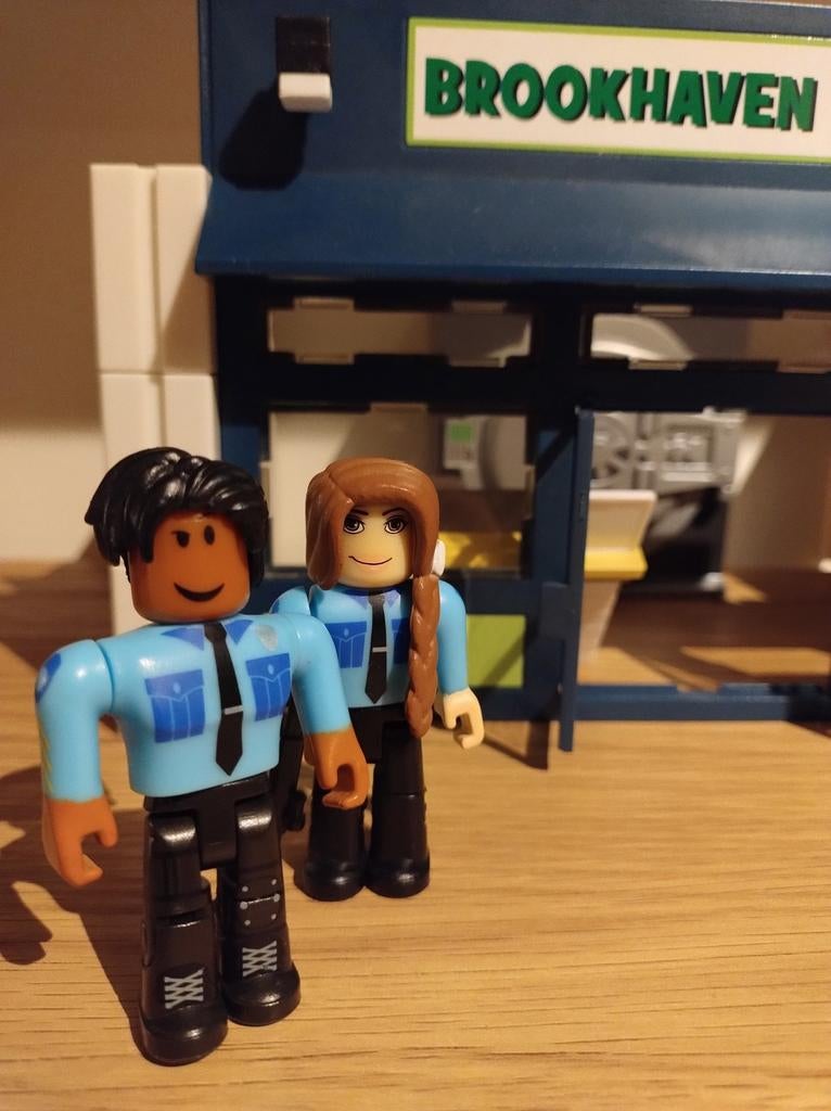 Roblox Brookhaven bank, Kinderen en Baby's, Speelgoed | Playmobil, Ophalen, Gebruikt, Complete set