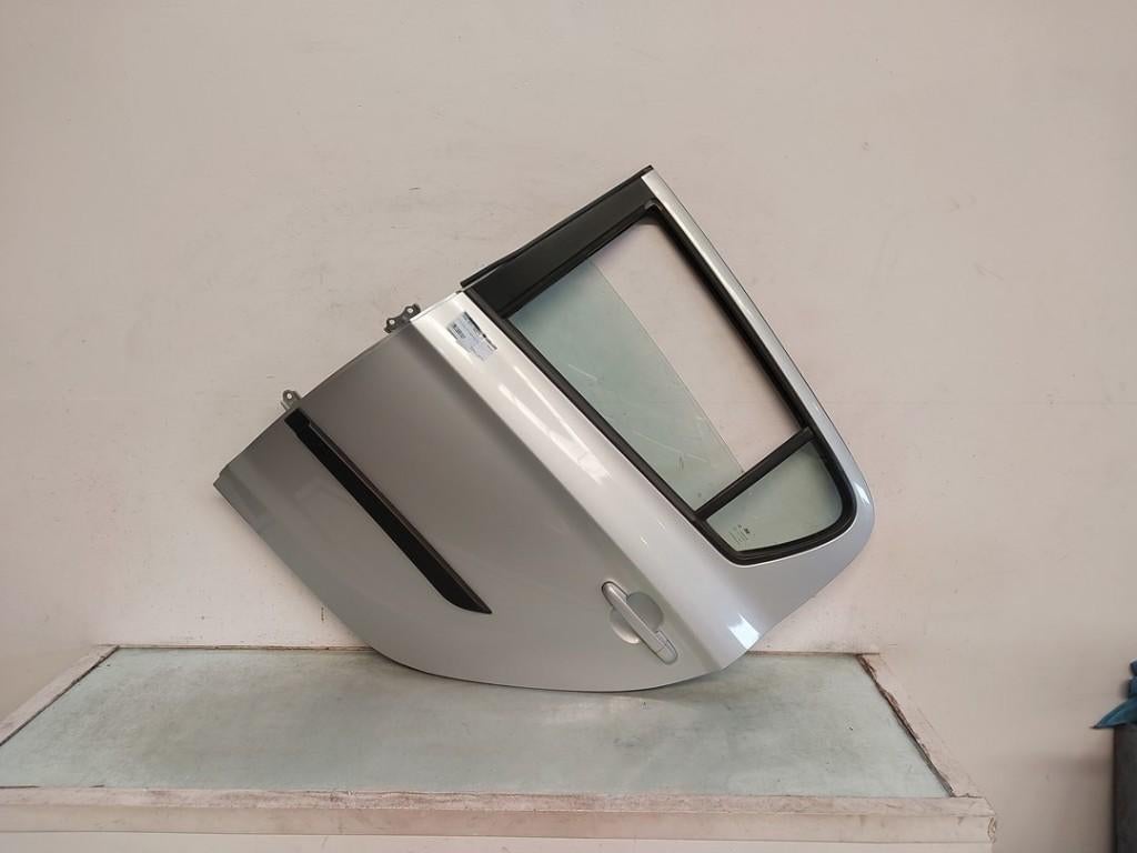 PORTIER LINKS ACHTER Hyundai i20 (|770031J000|), Gebruikt, Achter, Hyundai, Deur