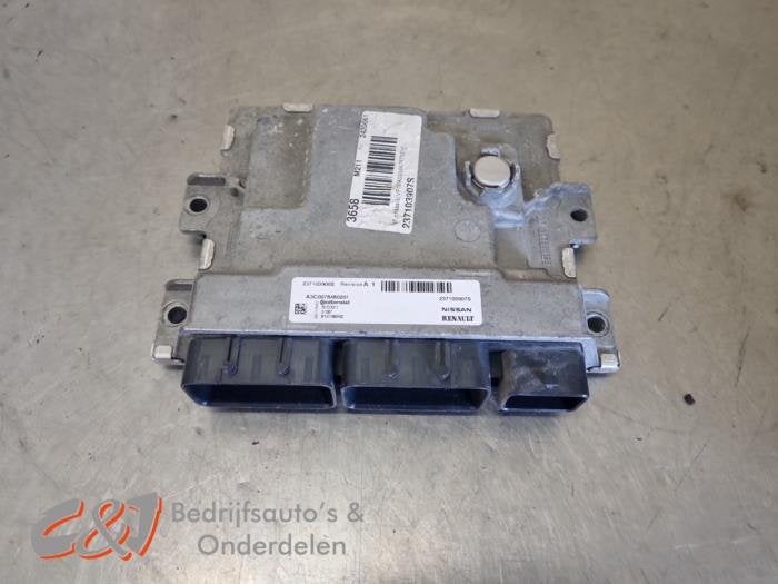 Ordinateur gestion moteur d'un Renault Master, Renault, -, 3 mois de garantie, Utilisé